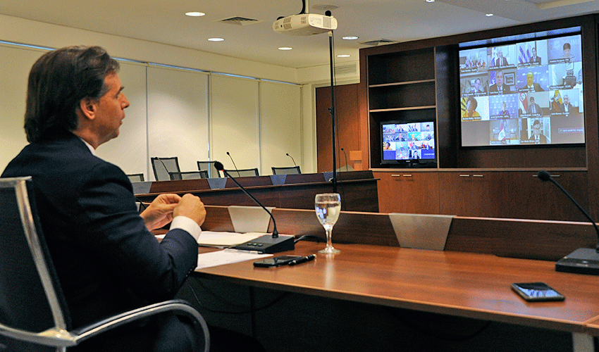 Presidente Luis Lacalle Pou en videoconferencia Presidente Luis Lacalle Pou en videoconferencia
