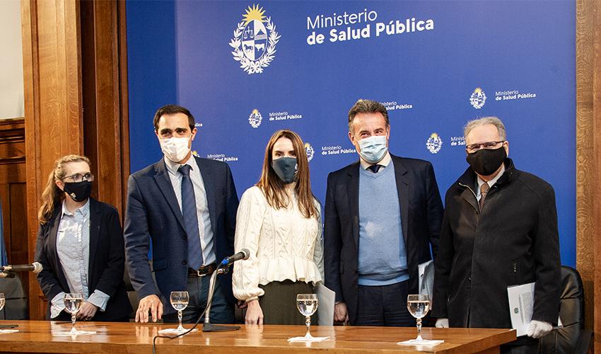 Uruguay y Brasil acuerdan controles conjuntos de COVID-19 en fronteras de Artigas y Bella Unión Uruguay y Brasil acuerdan controles conjuntos de COVID-19 en fronteras de Artigas y Bella Unión