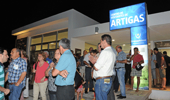Centro de visitantes de Artigas Centro de visitantes de Artigas