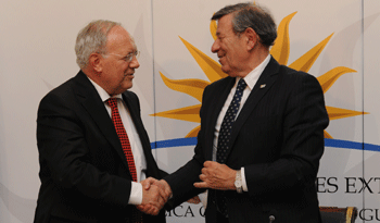 Canciller Rodolfo Nin Novoa con ministro de Economía de la Confederación Suiza, Johann Schneider-Ammann Canciller Rodolfo Nin Novoa con ministro de Economía de la Confederación Suiza, Johann Schneider-Ammann