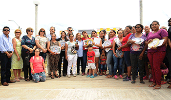 Entrega de viviendas en barrio Bella Vista de Rivera