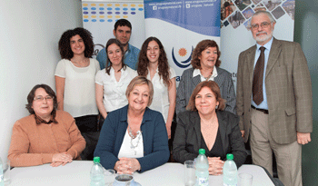 Autoridades de Turismo con estudiantes de UTU