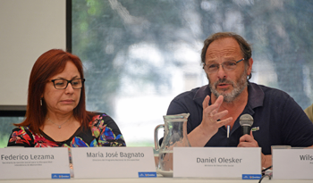 Ministro Daniel Olesker en presentación de centro de servicios para las personas con discapacidad Ministro Daniel Olesker en presentación de centro de servicios para las personas con discapacidad