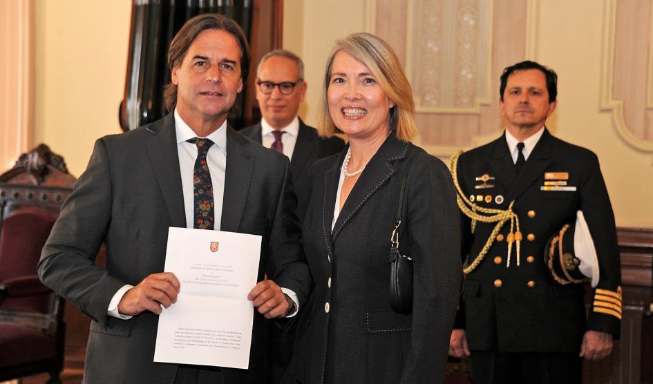 Presidente Lacalle Pou recibe cartas credenciales
