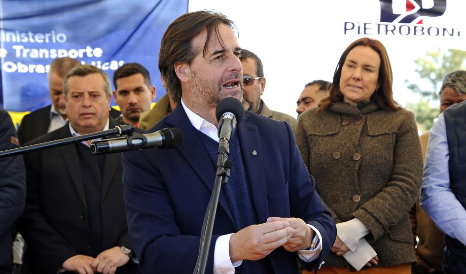 Inauguración de ruta en Artigas
