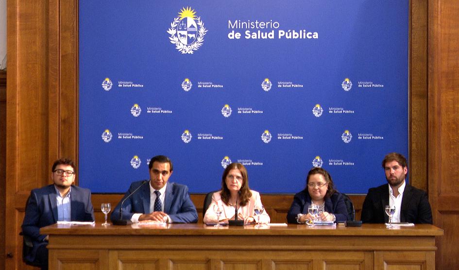 Autoridades del MSP durante la conferencia de prensa Autoridades del MSP durante la conferencia de prensa