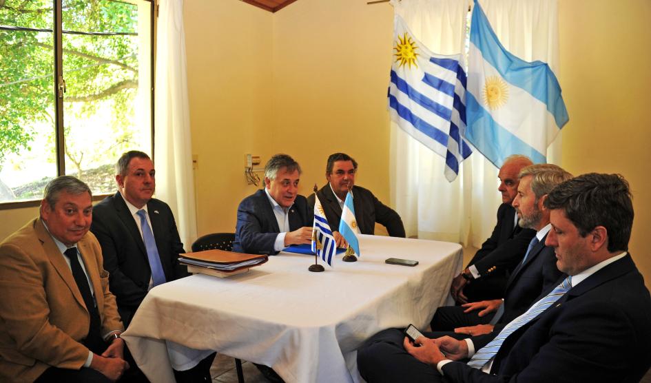 Canciller Omar Paganini en Comité Gualeguaychú-Fray Bentos