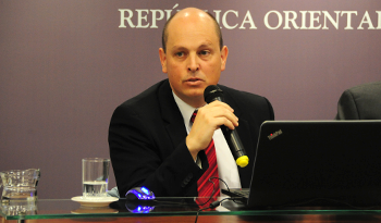 Especialista en temas fiscales y municipales del BID, Emilio Pineda Especialista en temas fiscales y municipales del BID, Emilio Pineda
