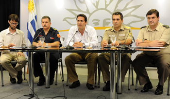 Autoridades del Sistema Nacional de Emergencia