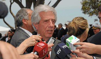 Presidente Vázquez se solidarizó con las víctimas de los actos terroristas "en cualquier parte del mundo". Presidente Vázquez se solidarizó con las víctimas de los actos terroristas "en cualquier parte del mundo".