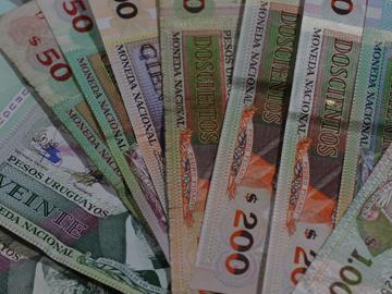 Dinero Dinero