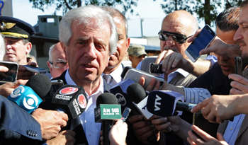 Presidente Tabaré Vázquez en declaraciones de prensa Presidente Tabaré Vázquez en declaraciones de prensa