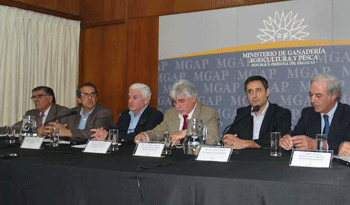El ministro Tabaré Aguerre informa de su viaje por Cuba, Estados Unidos y México El ministro Tabaré Aguerre informa de su viaje por Cuba, Estados Unidos y México
