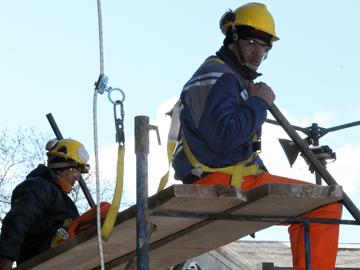 Gente trabajando en obras Gente trabajando en obras