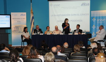 Autoridades en conmemoración de Día Mundial contra el Cáncer Autoridades en conmemoración de Día Mundial contra el Cáncer