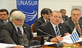 Ministros Bonomi y Ehrlich en reunión de UNASUR Ministros Bonomi y Ehrlich en reunión de UNASUR