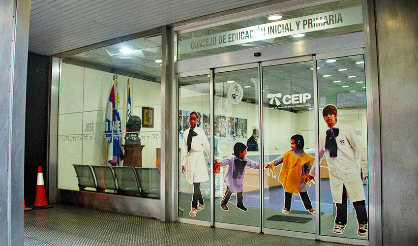Fachada del CEIP
