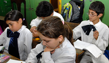 Escolares en clase Escolares en clase
