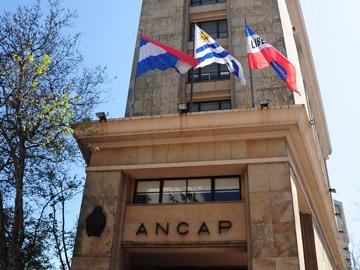 Sede central de ANCAP en Montevideo Sede central de ANCAP en Montevideo