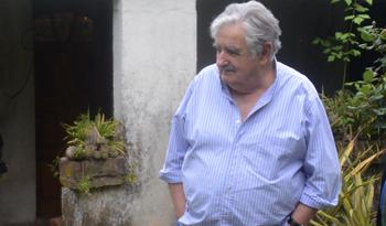 Presidente José Mujica y su mensaje a la colectividad uruguaya en Argentina