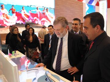 Ministro de Industria, Energía y Minería, Roberto Kreimerman, en feria "Venezuela Exporta" Ministro de Industria, Energía y Minería, Roberto Kreimerman, en feria "Venezuela Exporta"
