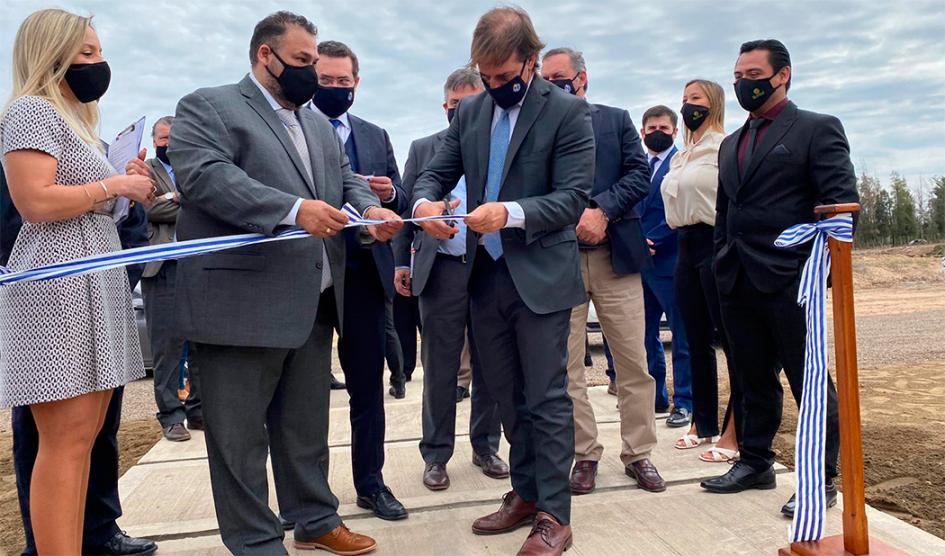 Presidente Lacalle Pou en inauguración de la planta de la empresa Boreal Presidente Lacalle Pou en inauguración de la planta de la empresa Boreal