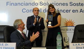 La princesa Dina Mired declarada ciudadana iluste de Montevideo