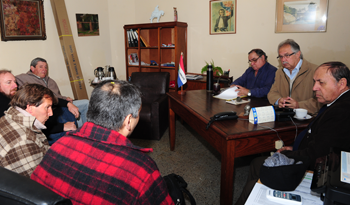 Menendez reunido en Minas Menendez reunido en Minas