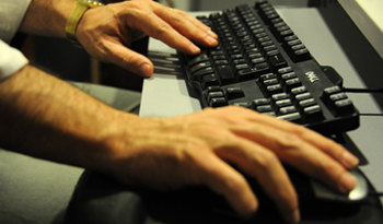 Historias clínicas por vía informática Historias clínicas por vía informática
