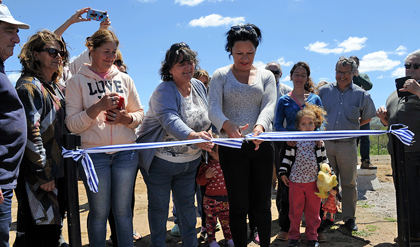 Vecinos inauguran saneamiento en Mariscala, Lavalleja Vecinos inauguran saneamiento en Mariscala, Lavalleja