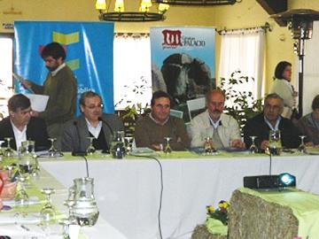 Ministro Ehrlich en reunión sobre educación el viernes 6 en Trinidad Ministro Ehrlich en reunión sobre educación el viernes 6 en Trinidad