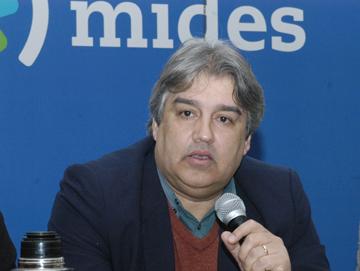Subsecretario de Desarrollo Social Lauro Meléndez Subsecretario de Desarrollo Social Lauro Meléndez