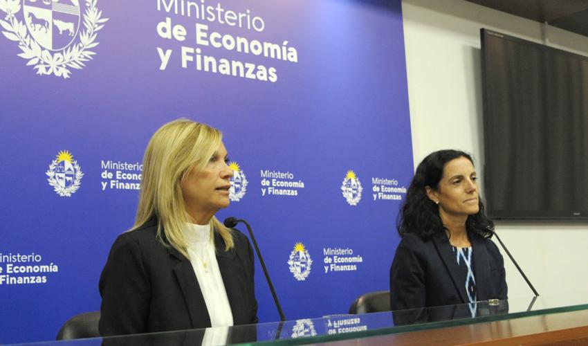Beatriz Argimón y Azucena Arbeleche Beatriz Argimón y Azucena Arbeleche