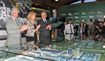 Presidente Tabaré Vázquez y ministra Carolina Cosse en el lanzamiento de Proyecto Omega Presidente Tabaré Vázquez y ministra Carolina Cosse en el lanzamiento de Proyecto Omega