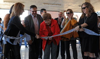 Autoridades de la educación en presentación de obras del Polo Educativo Superior de Rivera