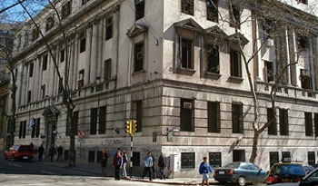 Edificio central del Ministerio de Economía y Finanzas