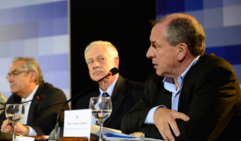 Titular de Trabajo y Seguridad Social, Ernesto Murro, en Consejo de Ministros Titular de Trabajo y Seguridad Social, Ernesto Murro, en Consejo de Ministros