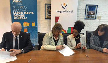 Firma del convenio entre Uruguay XXI y la Administración Nacional de Correos Firma del convenio entre Uruguay XXI y la Administración Nacional de Correos