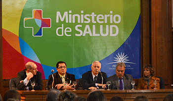 Autoridades presentan decreto que promueve la lactancia materna Autoridades presentan decreto que promueve la lactancia materna