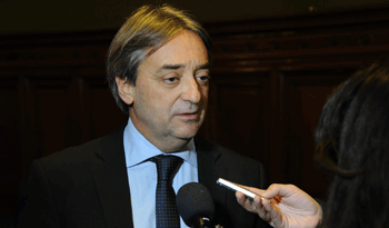 Fernando Cáceres Fernando Cáceres