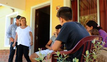 Visita a complejo habitacional de Maldonado