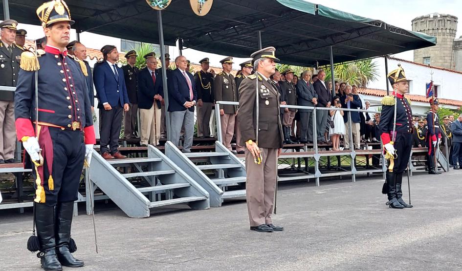 Autoridades militares