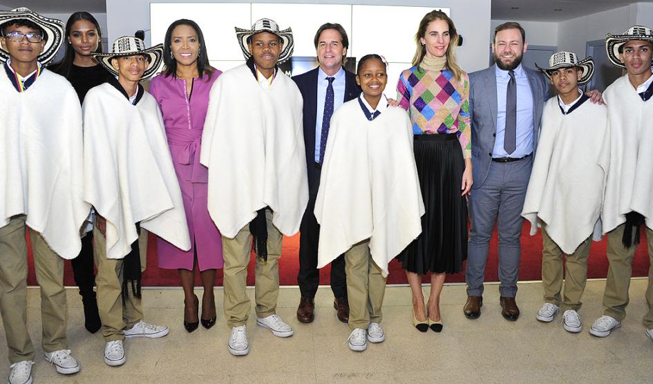 Lacalle Pou con representantes de Colombia