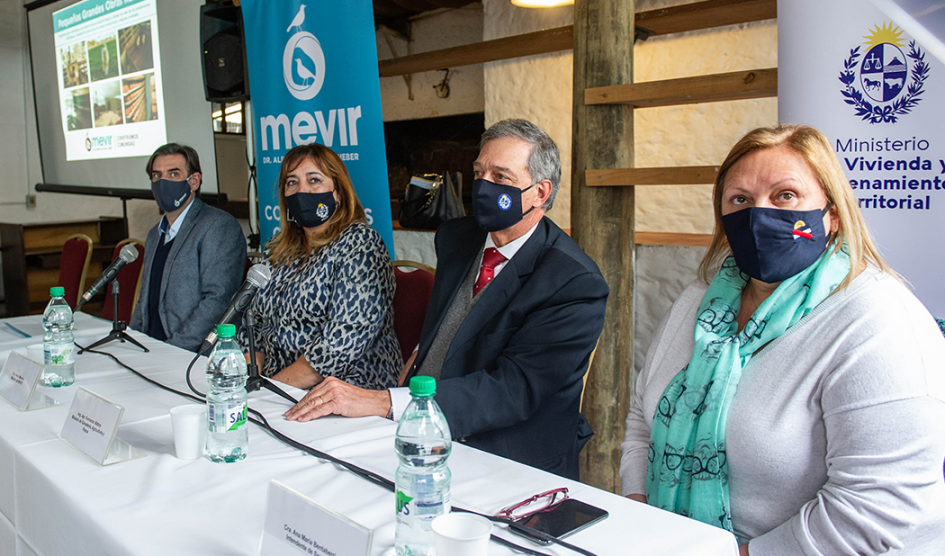 Lanzamiento programa Pequeñas obras rurales de Mevir Lanzamiento programa Pequeñas obras rurales de Mevir