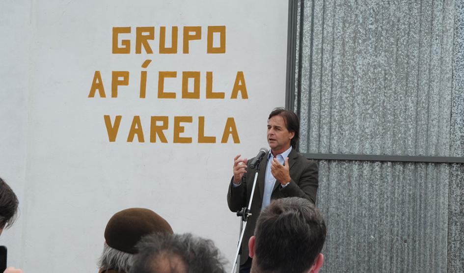 Presidente Luis Lacalle Pou en su exposición en inauguración de zafra mielera