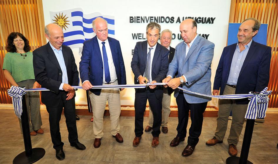 Inauguración obras puerto de Colonia