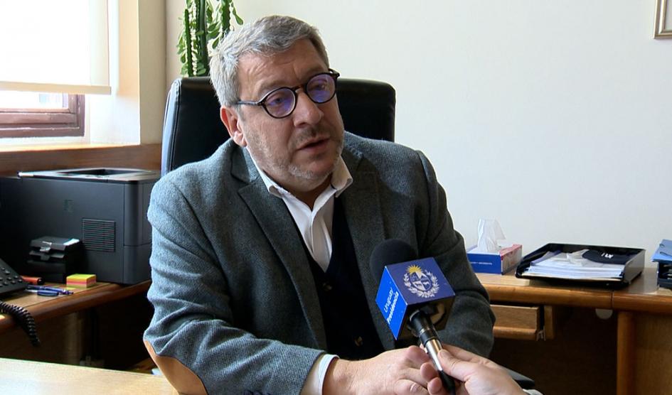 Presidente del Banco de Previsión Social, Alfredo Cabrera, en entrevista con Comunicación Presidencial Presidente del Banco de Previsión Social, Alfredo Cabrera, en entrevista con Comunicación Presidencial