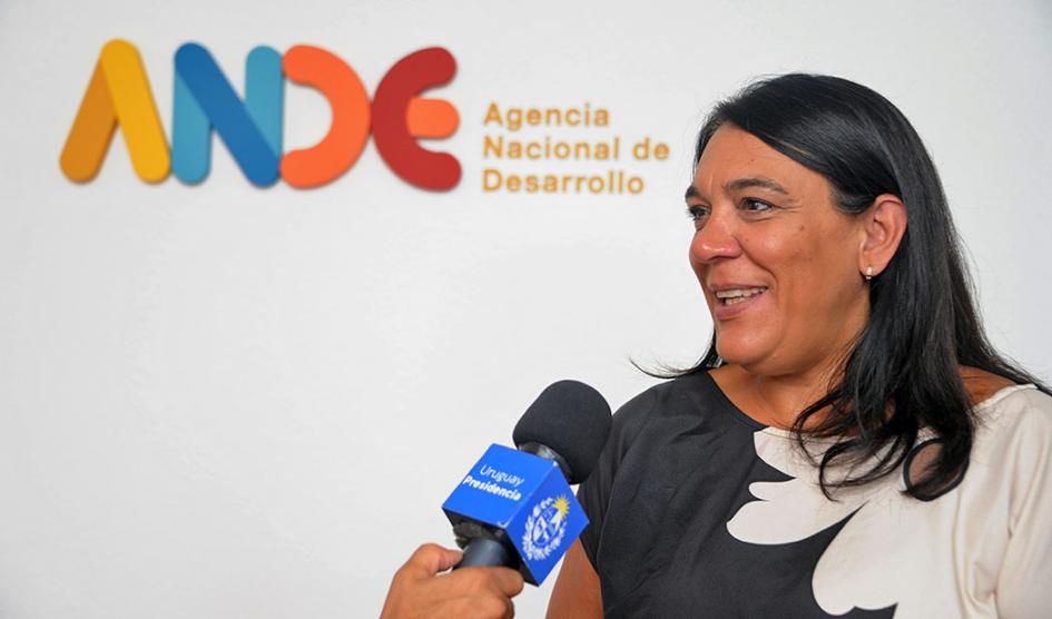 Presidenta de ANDE, Carmen Sánchez en nota con Comunicación Presidencial
