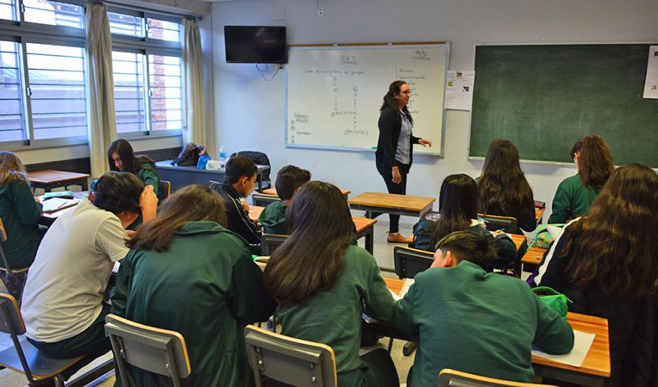 Estudiantes y docente