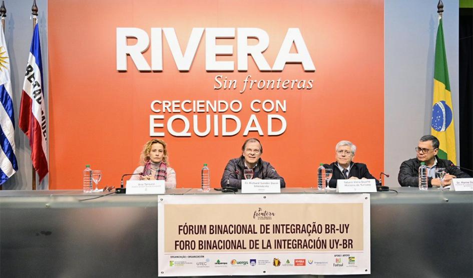 Autoridades del Ministerio de Turismo en Rivera